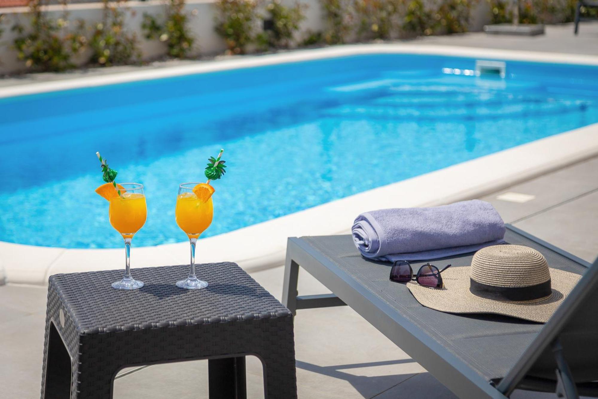 Villa Paradiso Adriatico Kaštela Esterno foto